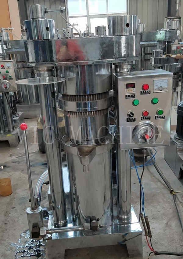Hydraulic oil press machine